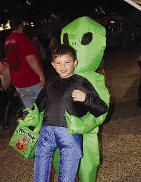 Hundreds flock downtownfor annual Halloween Bash